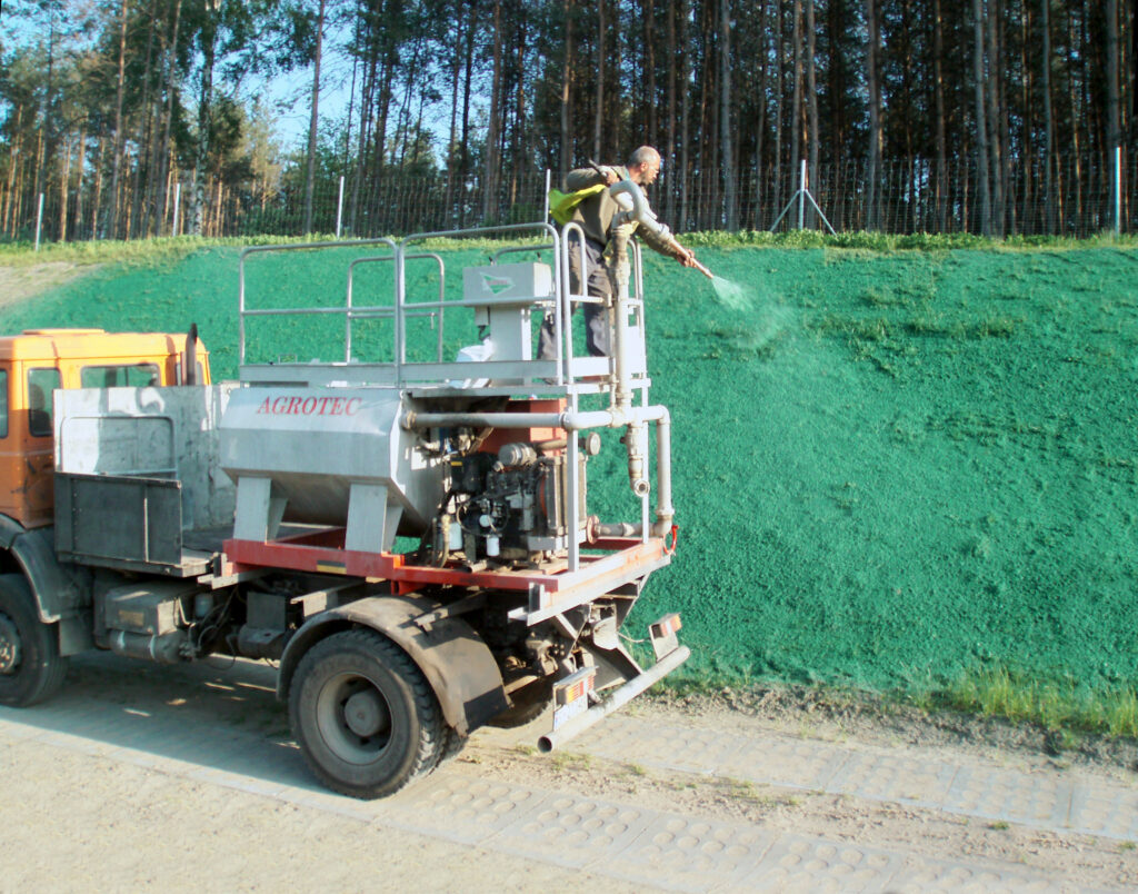 Hydroseeding Agrotec HDR2000HDI